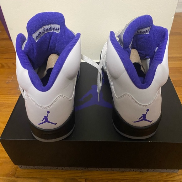 Jordan 5 concord purples - Picture 5 of 5